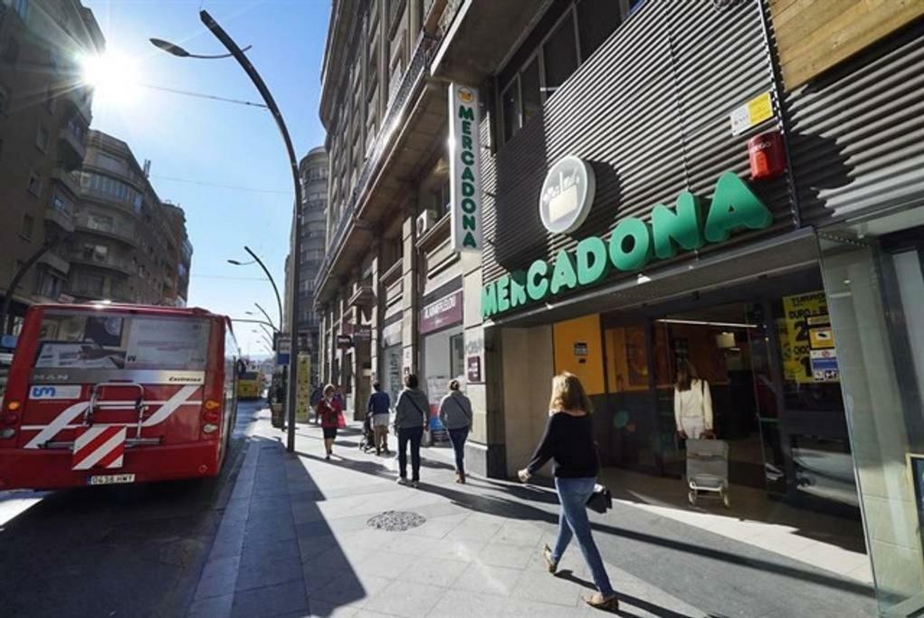 Apartamento Urgel Madrid Exteriér fotografie